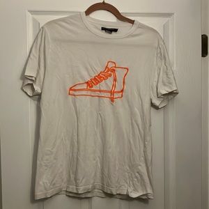 French connection sneaker t shirt Size L.